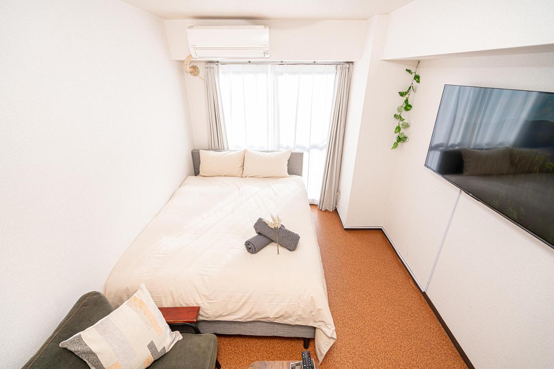 新宿歌舞伎町東新宿站3分钟，徒步伊势丹4分钟免费wi-Fi！ Tokio Exterior foto